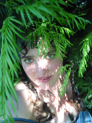 Kris in a tree, July 2003